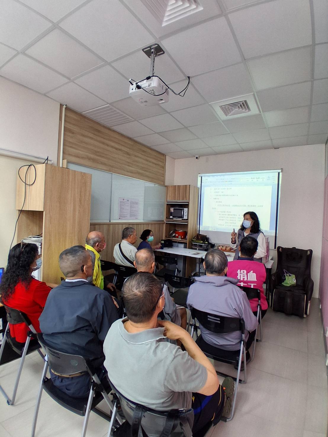 114年第四季檢討會暨下半年度慶生會4